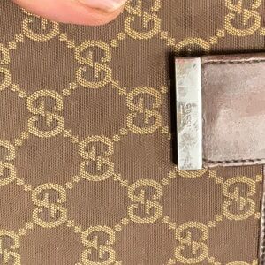 Gucci Limited, Edition, Rare Wallet, Slight Rubbing Loose Snap